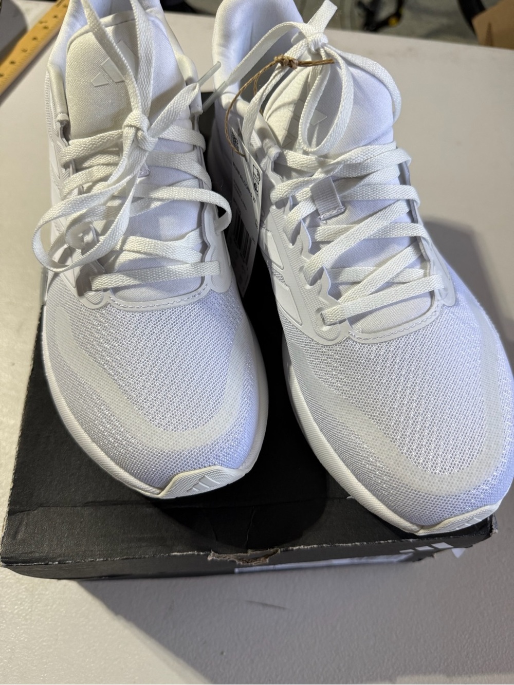BNIB Women’s Adidas Runfalcon 5 W White Running Shoes Size 10